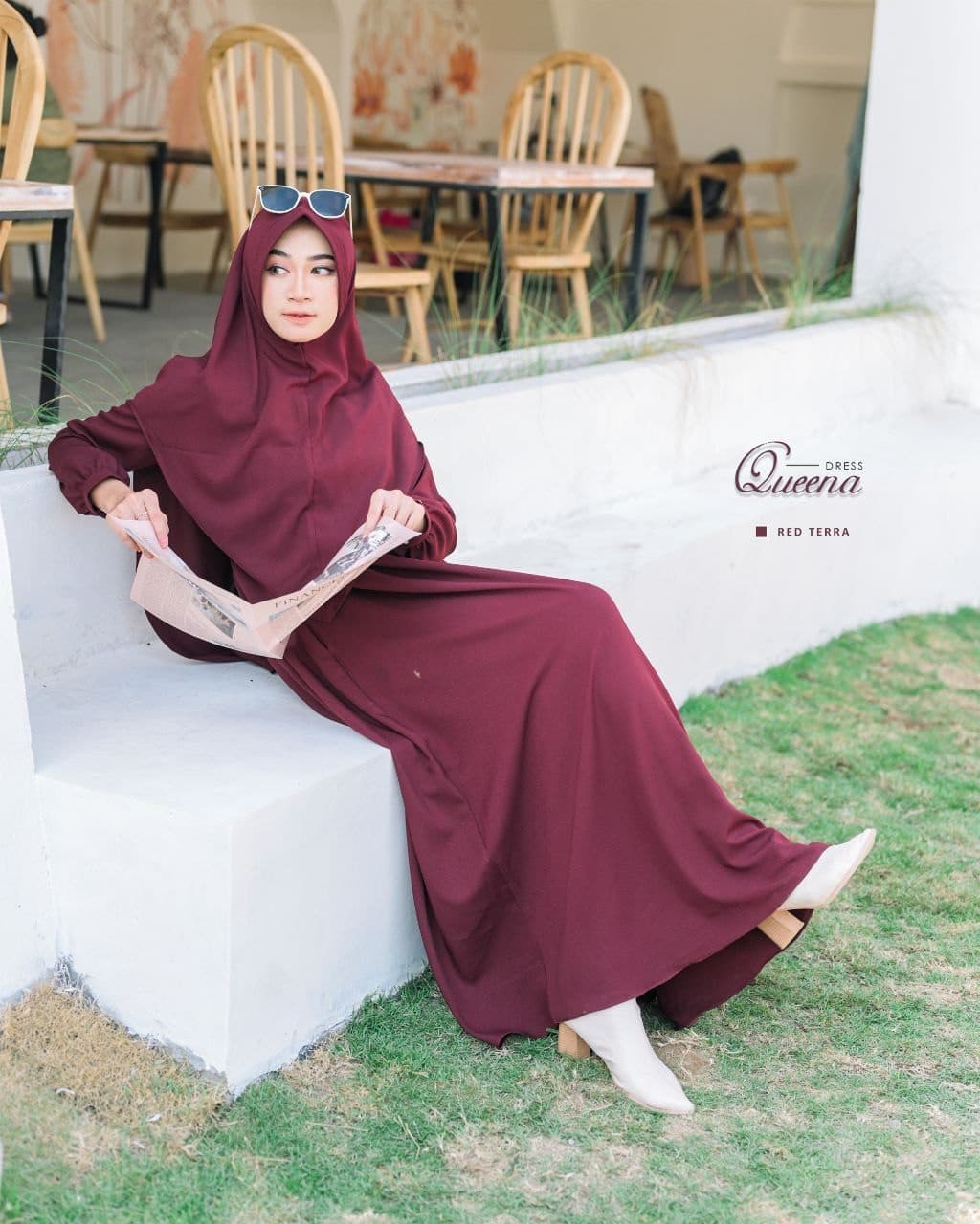 Queena Dress