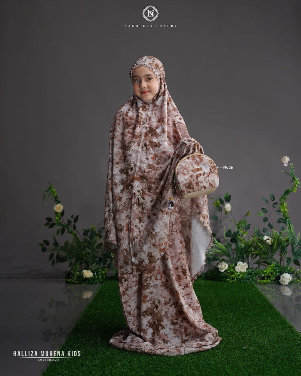 Halliza Mukena