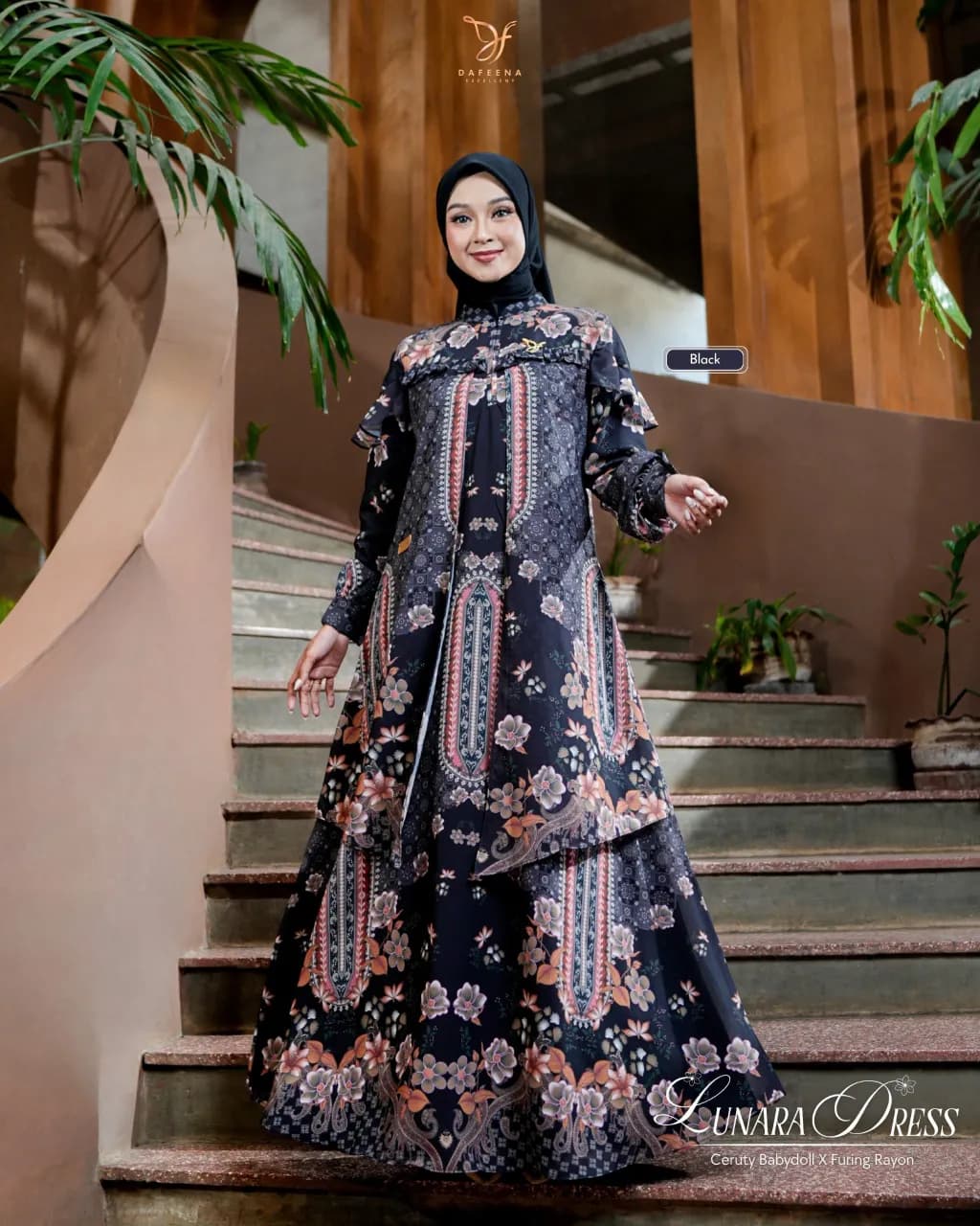 Lunara Dress