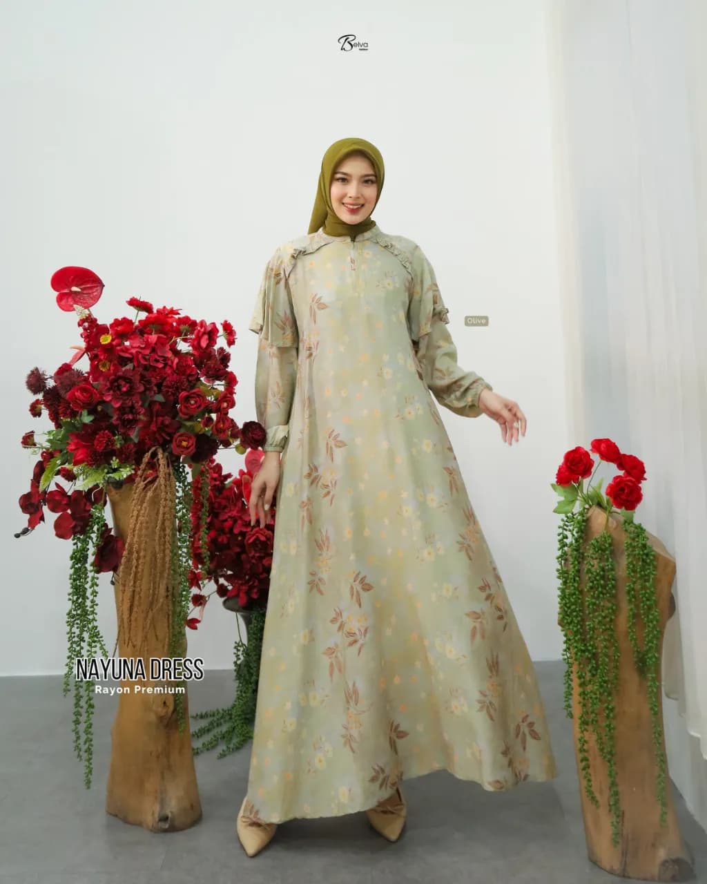 Nayuna Dress