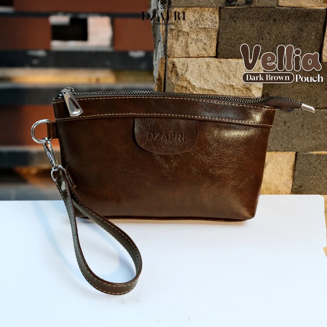 Vellia pouch