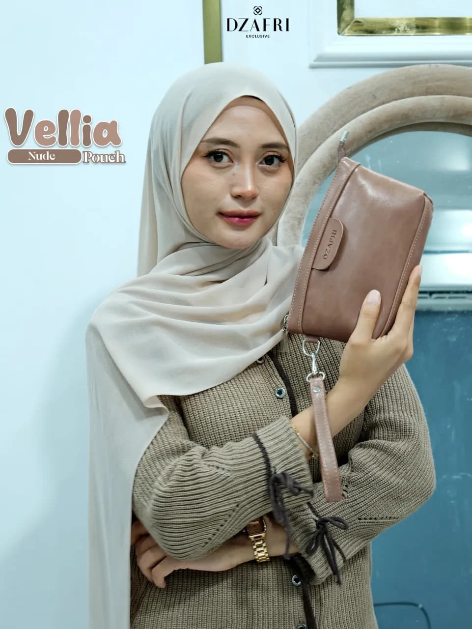 Vellia pouch